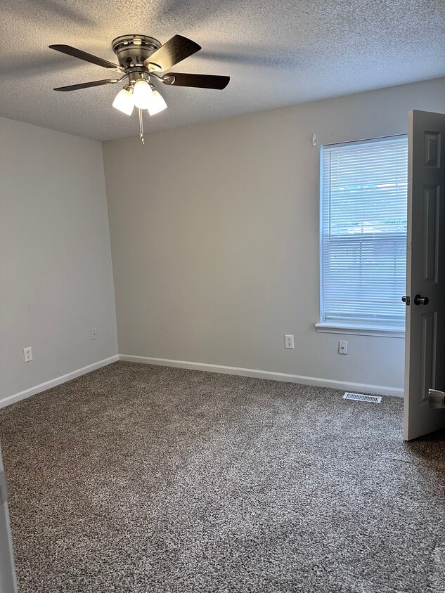 Bedroom - 502 Meadow Ln