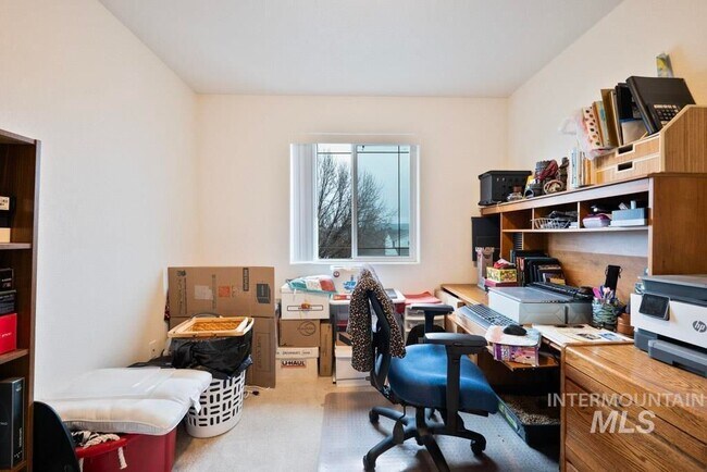 Foto del edificio - 319 Gambles Ln