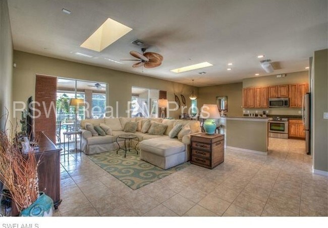 Building Photo - 4107 Oasis Boulevard, Cape Coral, FL, 33914