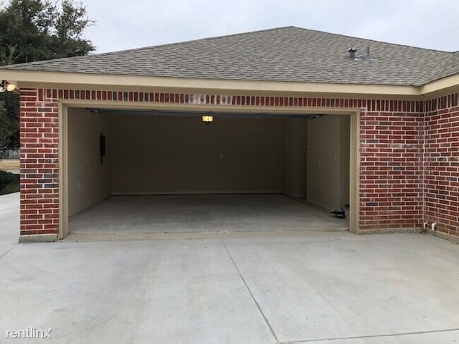 Foto del edificio - 3 br, 2 bath House - 1705 Carverly Drive