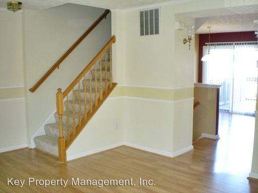 Building Photo - 9808 Bayline Cir