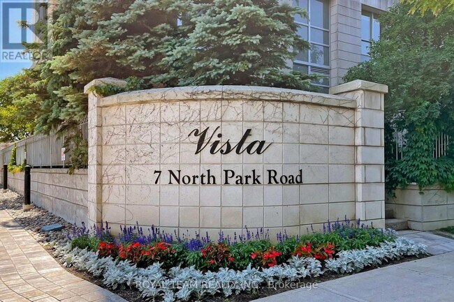 Building Photo - 7-1107 N Park Rd