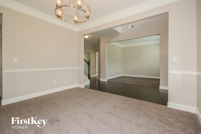 Building Photo - 4925 Crider Creek Cove