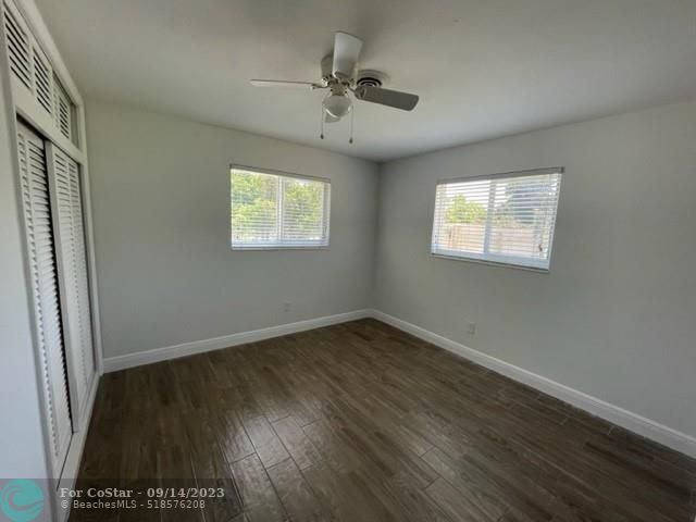 Foto del edificio - 170 NE 35th St