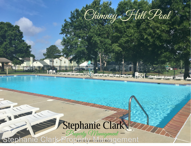 Foto del edificio - 830 Chimney Hill Pky