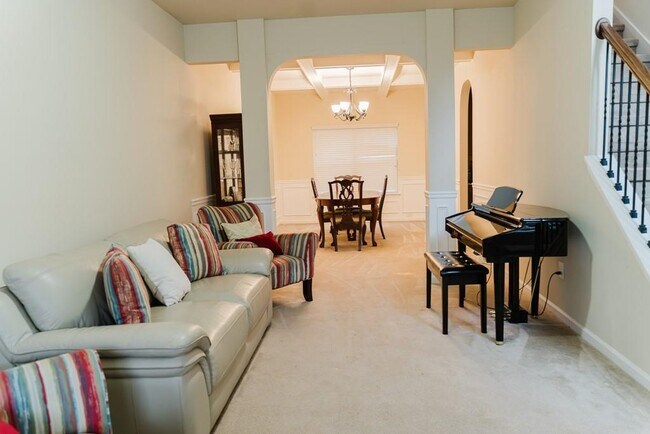 Foto del edificio - 3830 Kittery Point SW