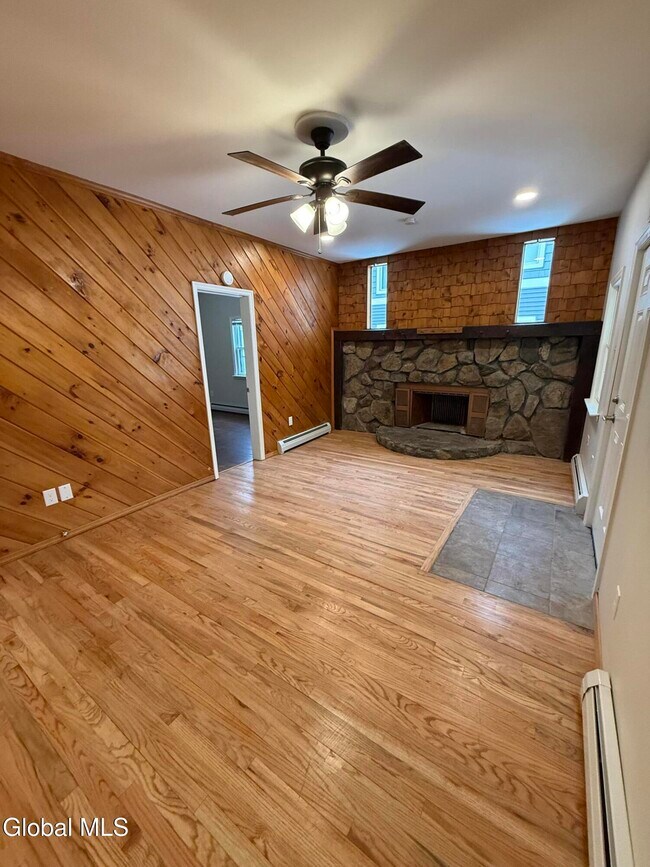 Foto del edificio - 38 State St