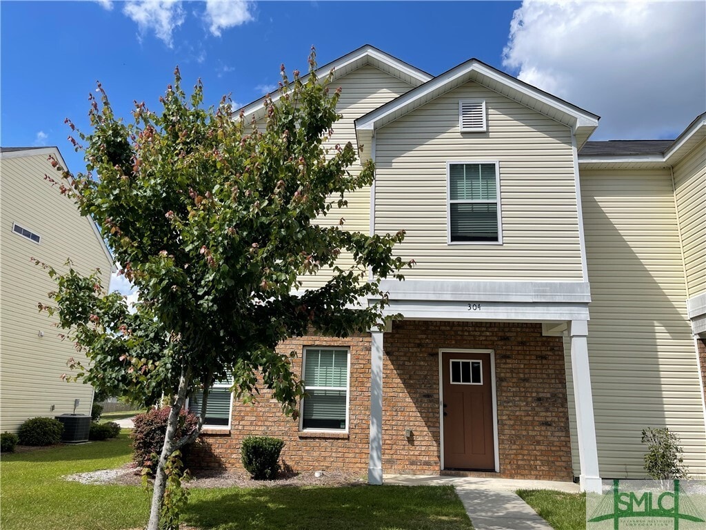 304 Pines Dr, Pooler, GA 31322 Townhome Rentals in Pooler GA