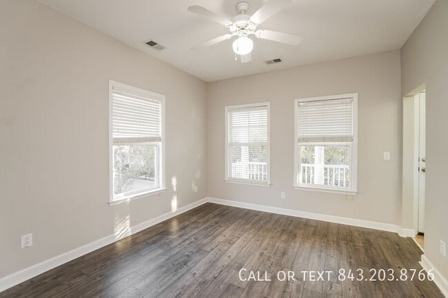 Building Photo - 3004 Treadwell St