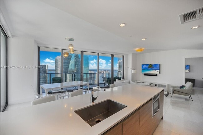 Building Photo - 1300 S Miami Ave