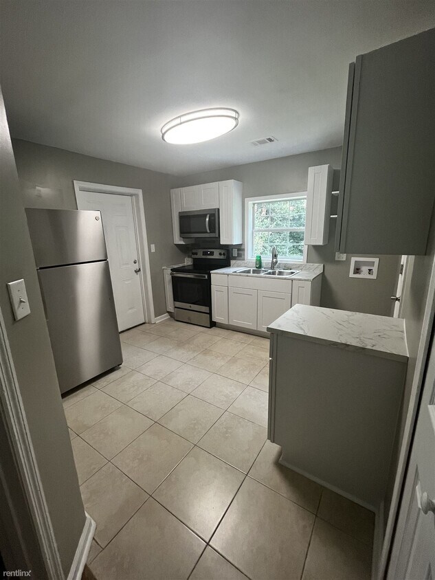 Primary Photo - 2 br, 1 bath Duplex - 805 South 3rd Street B