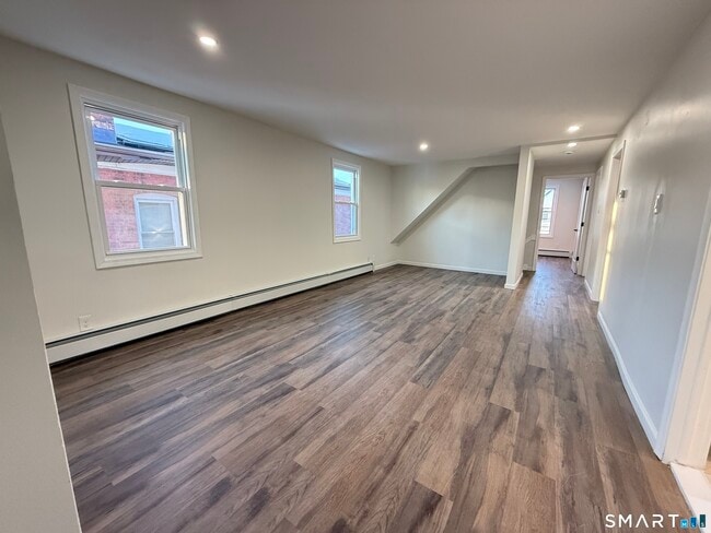 Foto del edificio - 53 Mahl Ave