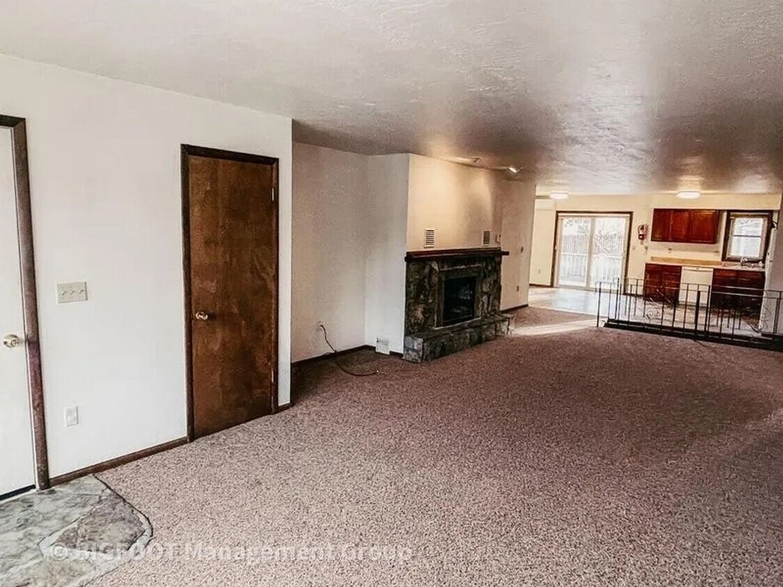 Humbolt Loop Apartment for Rent in Helena, MT
