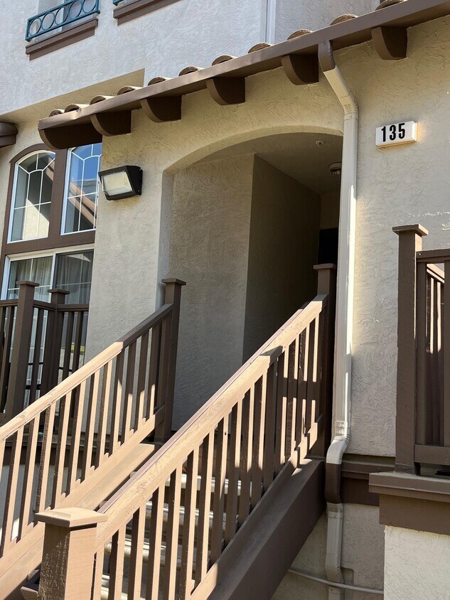 10158 Wateridge Cir, San Diego, CA 92121 Townhome Rentals in San