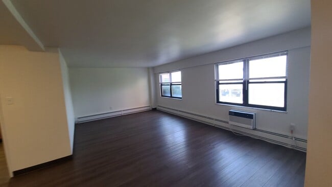 Estilo 1 - Avon Court