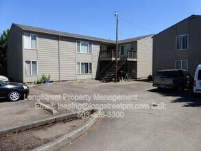 Building Photo - 644 SW 7th St