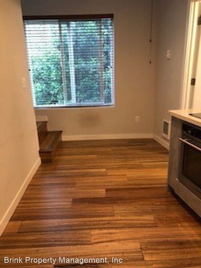 Foto del edificio - 6408 Phinney Ave N