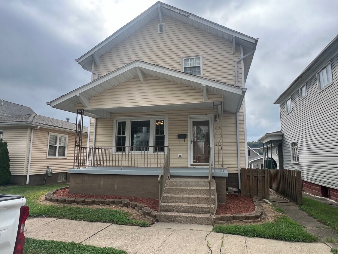 3840 Olive Ave, Shadyside, OH 43947 House Rental in Shadyside, OH