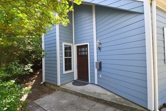 Building Photo - 4423 Wendell St