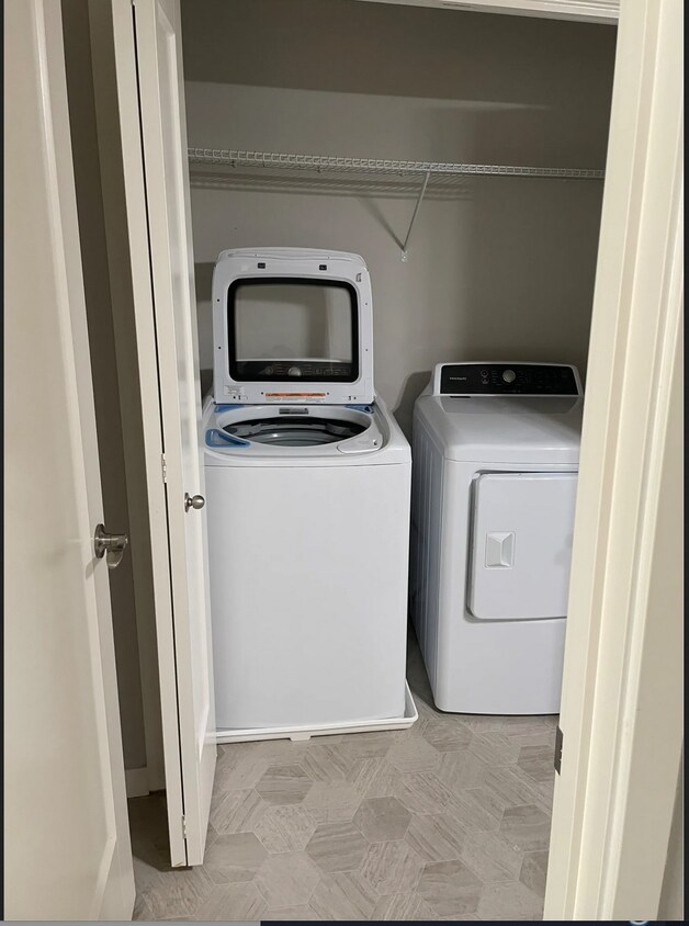 16417 NW Chadwick Way Unit 203, Portland, OR 97229 Condo for Rent in Portland, OR