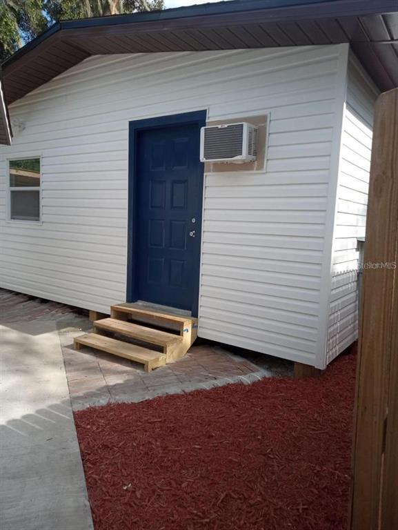 Foto del edificio - 3212 Netherwood Dr