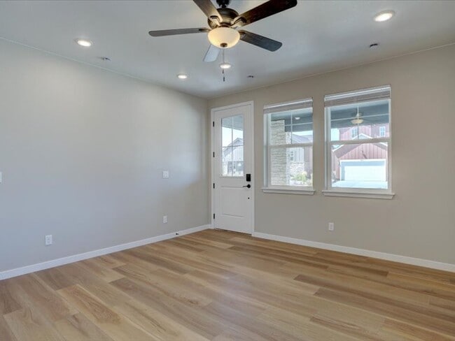 Building Photo - 8800 Hugo Dr