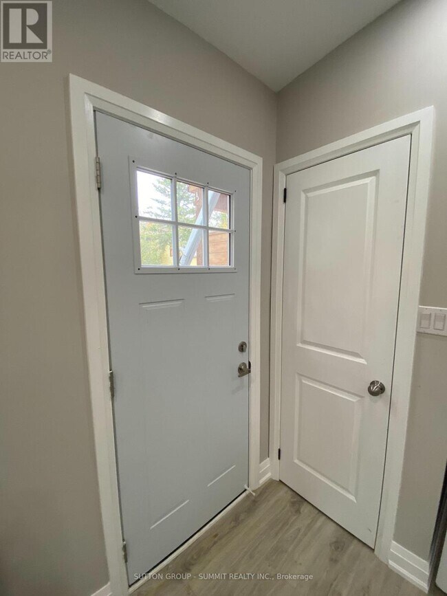 Photo du bâtiment - 239 Main St