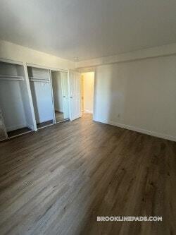 Building Photo - 185 Freeman St