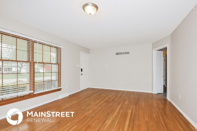 Foto del edificio - 3044 Mockingbird Dr