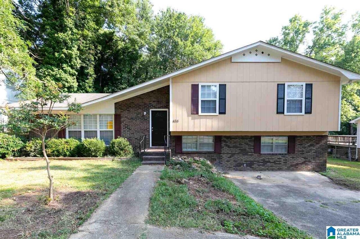 Primary Photo - 436 20th Ct NE