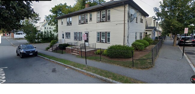 2 Bedroom Apartments for Rent under $2,000 in Quincy MA