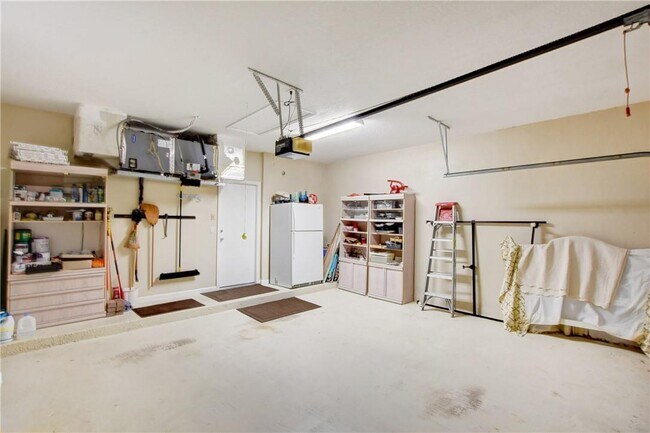 Building Photo - 7639 Gumbo Limbo Ct