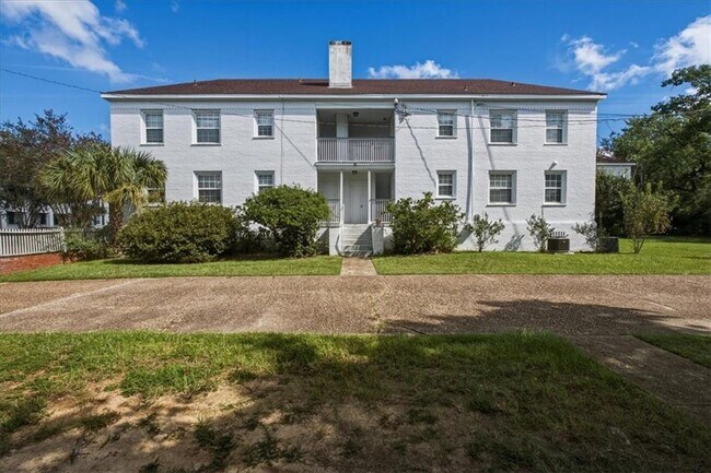 Foto del edificio - 214 Upham St