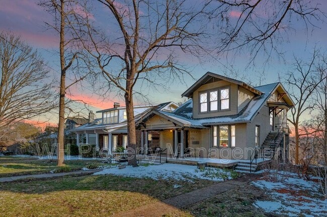 Foto del edificio - 1713 Beechwood Ave