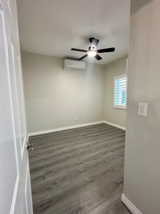 Foto del edificio - 7860 Montecito Ln