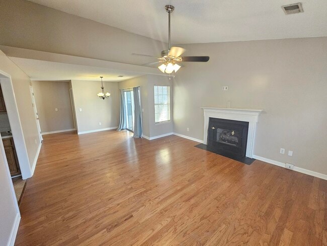 Building Photo - 175 Firebridge Dr