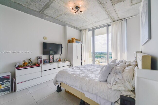 Foto del edificio - 3470 E Coast Ave