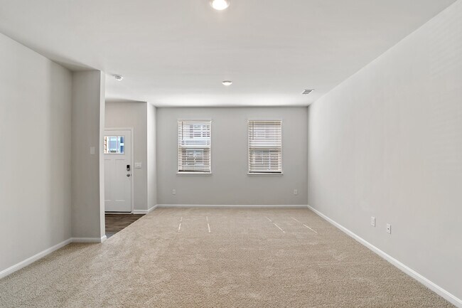 Foto del edificio - 23 Huckleberry Dr