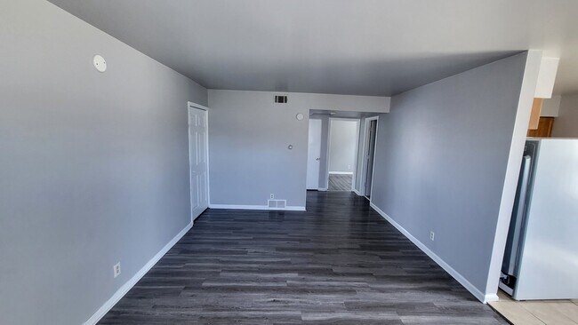Foto del edificio - 371 W Old Indian Trail