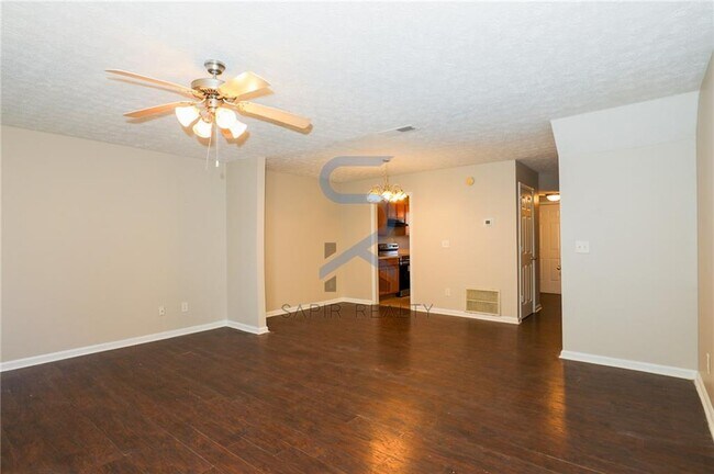 Building Photo - 6546 Wellington Chase Ct