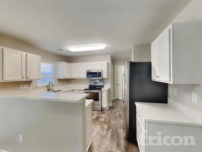 Foto del edificio - 8000 McGarry Trail