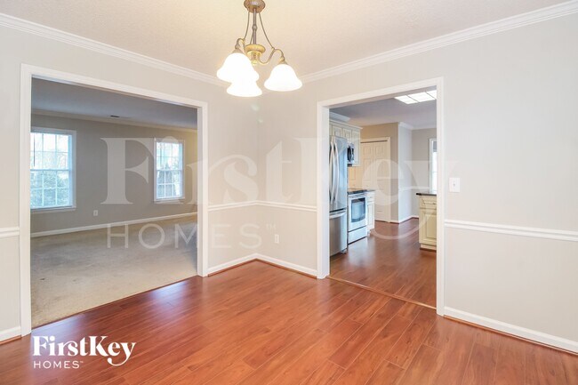 Foto del edificio - 1608 Ballard Ct