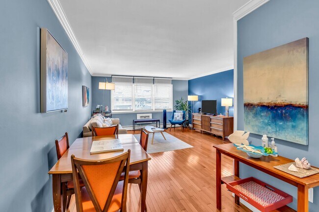Foto del edificio - 317 8th Ave