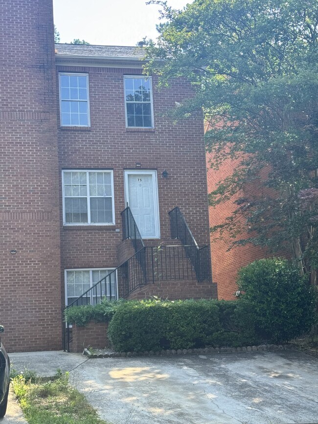 Foto del edificio - 75 Davis Mill Ct