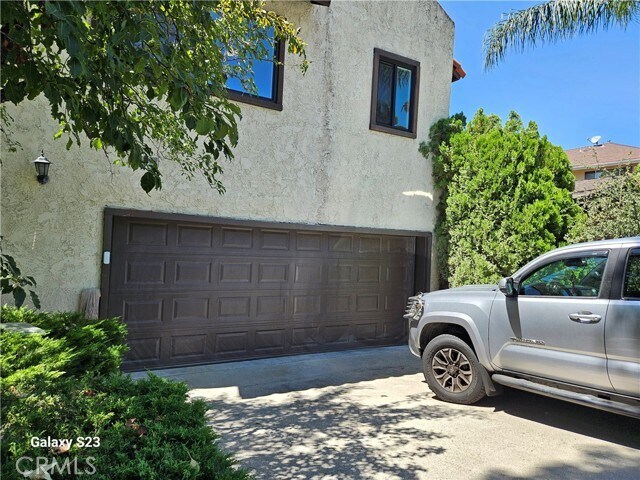 Foto del edificio - 3200 Fairesta St