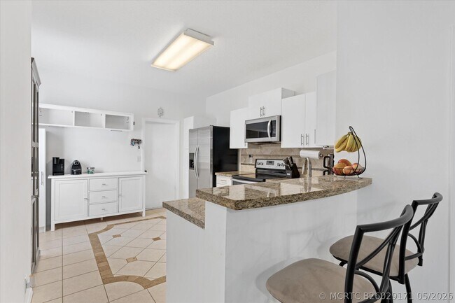 Foto del edificio - 2264 Salerno Cir