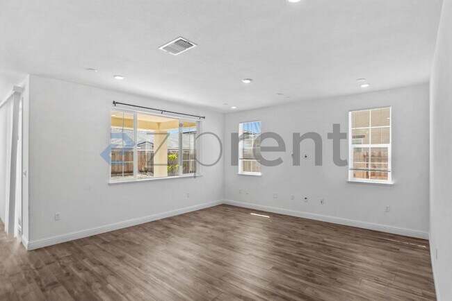 Foto del edificio - 3286 Deer Oak Street