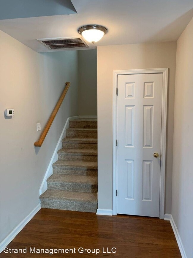 Foto del edificio - 3 br, 2 bath House - 4833 Southgate Parkway