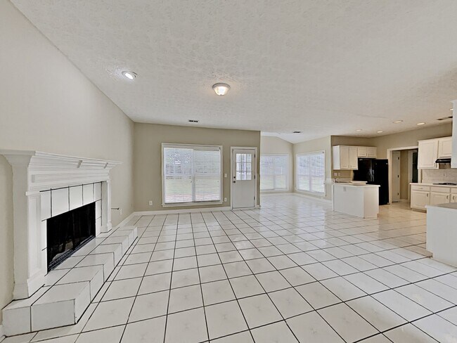 Building Photo - 3975 Colonial Trl SW