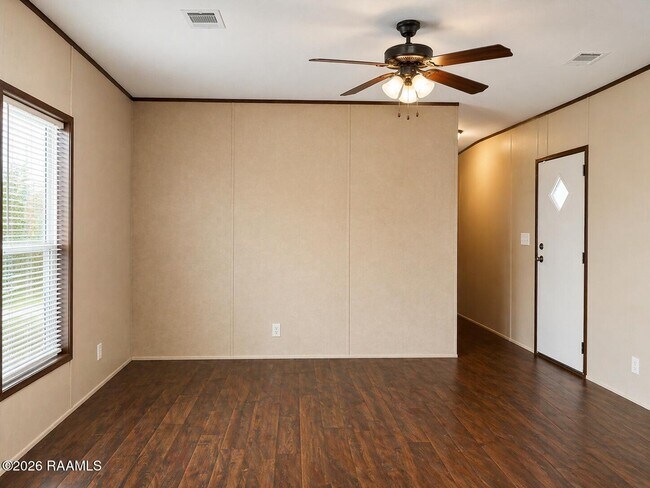 Foto del edificio - 13197 LA-92